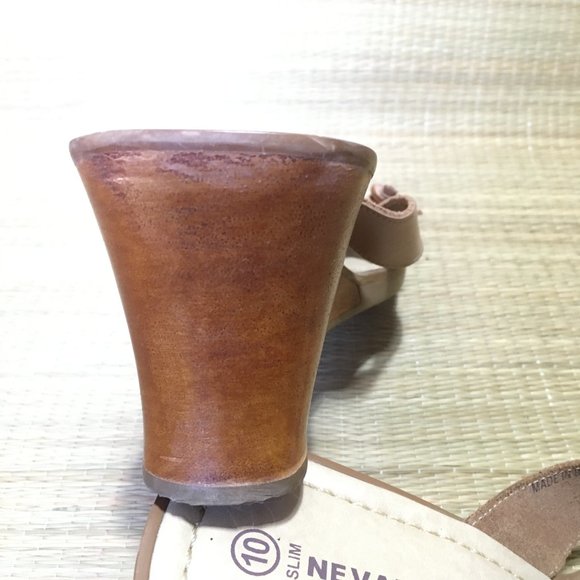 Vintage 90s Leather Thong Wedge Sandal - Sand Colour - Size 10 - Picture 11 of 13